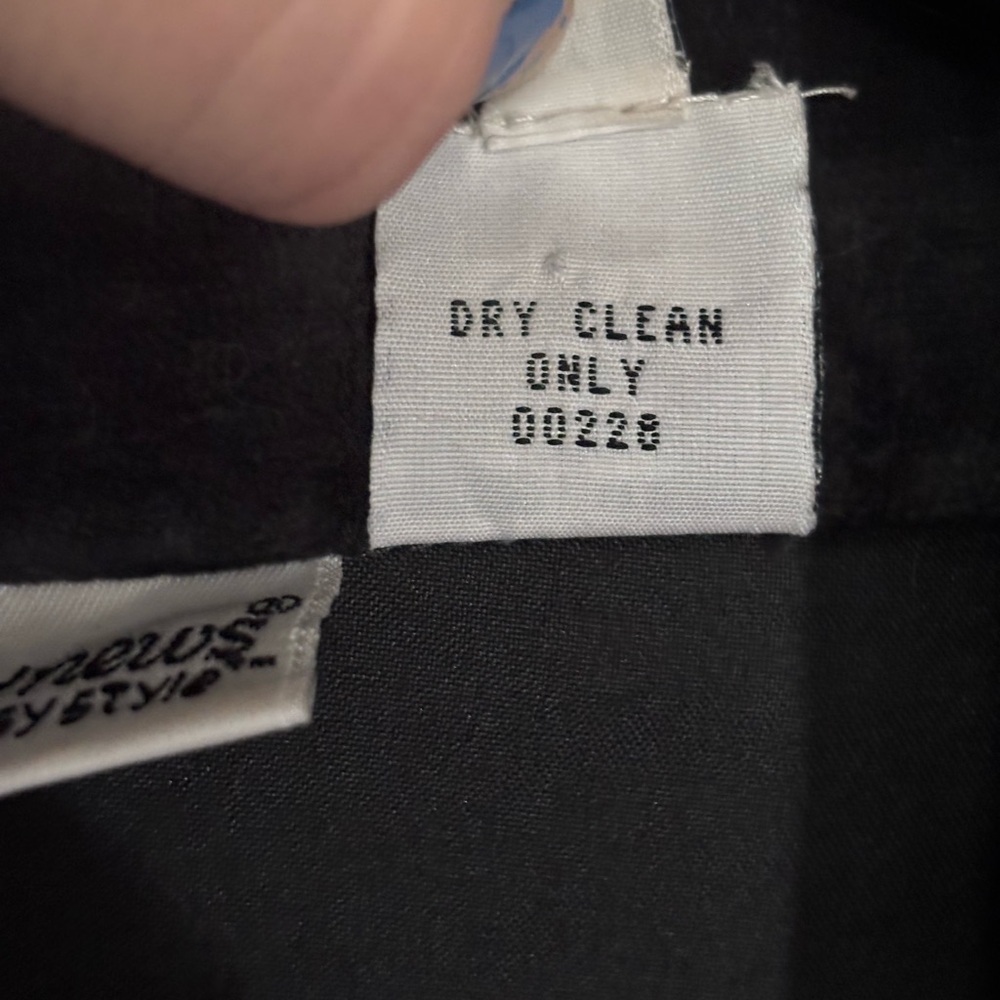 Vintage Gothic Newport News Embroidered Black & Deep Blue Velvet Coat | Size M - Picture 9 of 10